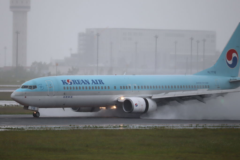 KoreanAir
キーワード: KoreanAir